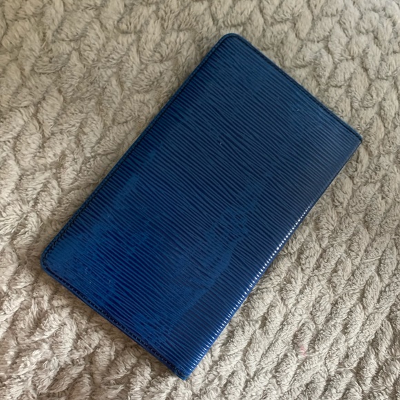 Louis Vuitton Epi Wallet - Picture 3 of 16